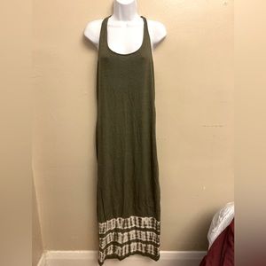 Xhilaration tie-dye maxi dress with twisted racer back and slits in sides size M